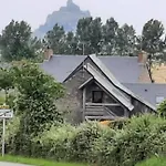 Le Canari 3 Etoiles, A 5 Minutes Du Mont St-michel Holiday home