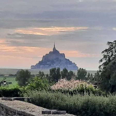 Le Canari 3 Etoiles, A 5 Minutes Du Mont St-michel בית נופש *