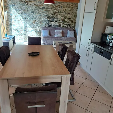 Cottage Le Canari, à 5 minutes du Mont St-Michel Casa vacanze *