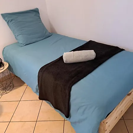 בית נופש Le Canari 3 Etoiles, A 5 Minutes Du Mont St-michel *