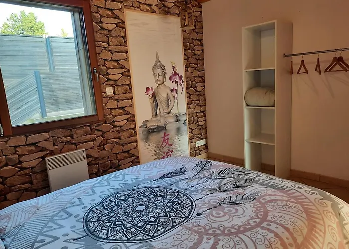 Le Canari 3 Etoiles, A 5 Minutes Du Mont St-michel *